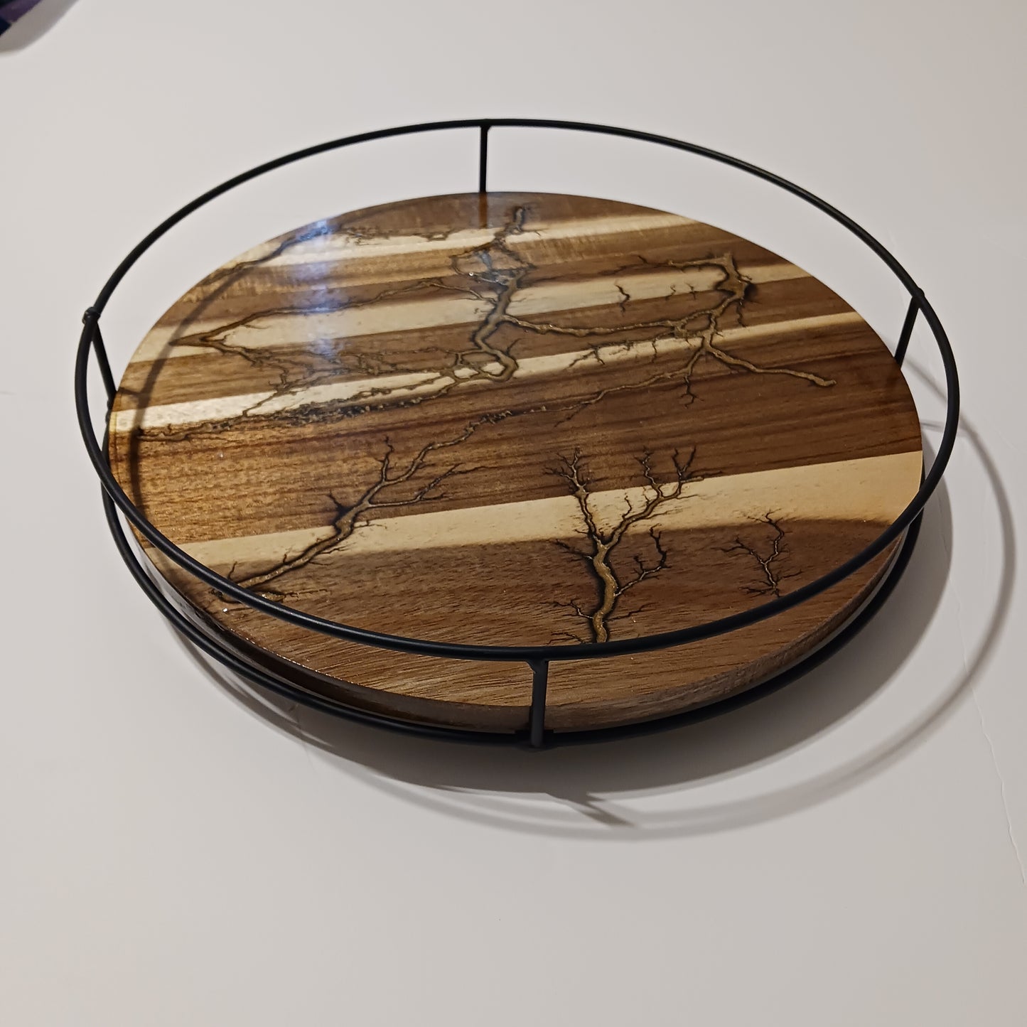 Rotating wooden storage rack